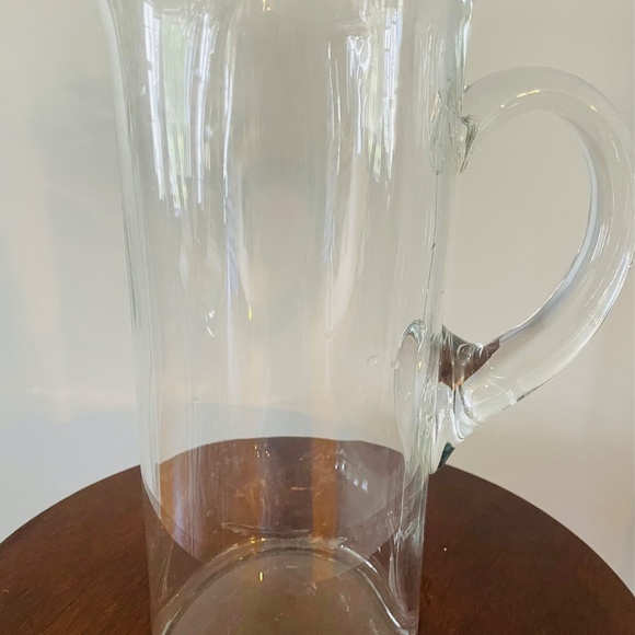 Vintage blown glass Tall Martini Pitcher, Tall glass Pitcher, glass Serveware - Picture 2 of 6